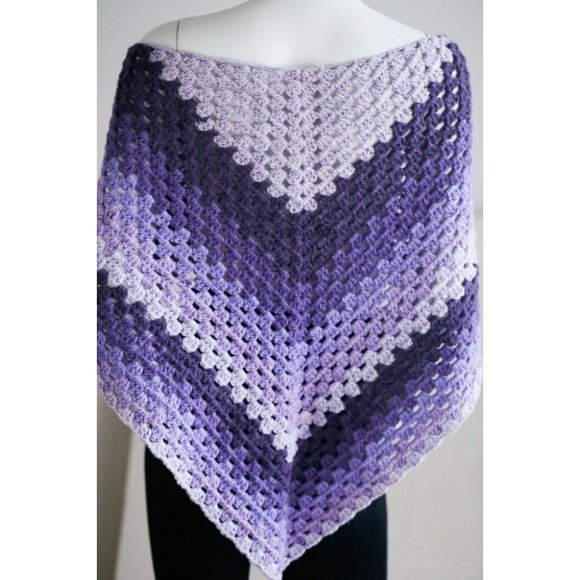 Vintage Hand knit Crochet Two Tone Lavender Purple Triangular Shawl Scarf - Picture 5 of 6